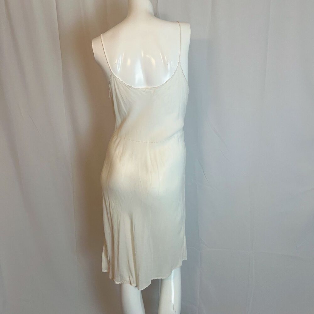 1960s-1970s Cream Slip Dress Keyhole Neckline Lace Detailing - Picture 6 of 8